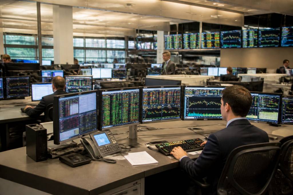 About Bloomberg: key facts, business model and market influence